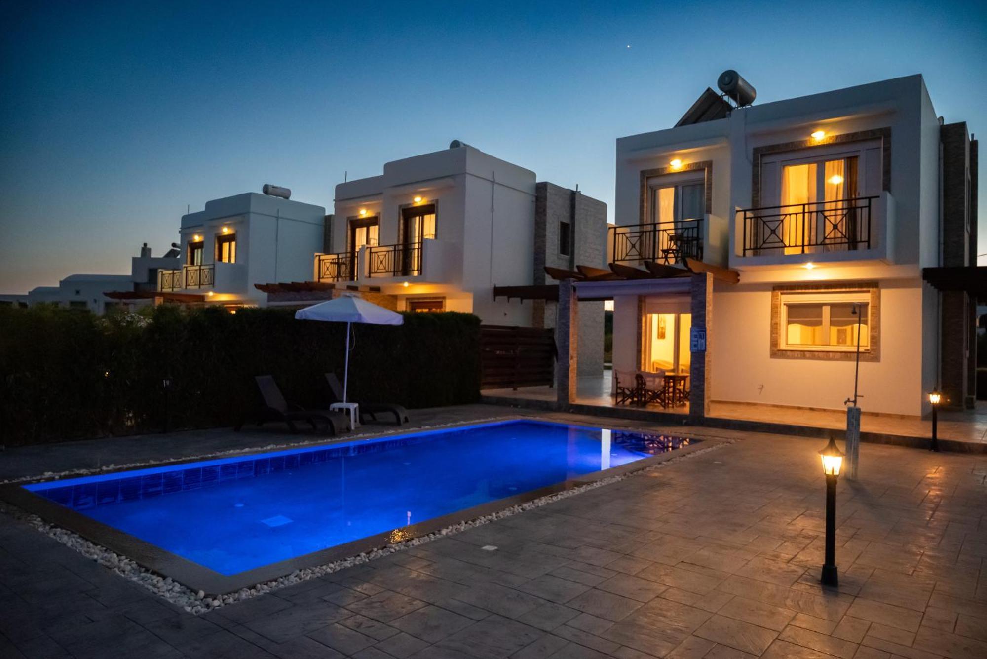 Petra Villas Gennadi Bagian luar foto