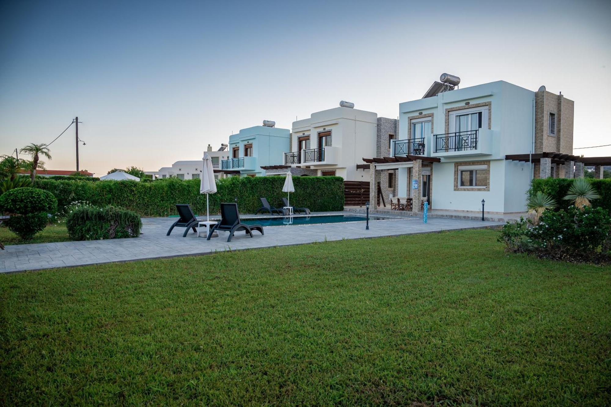 Petra Villas Gennadi Bagian luar foto