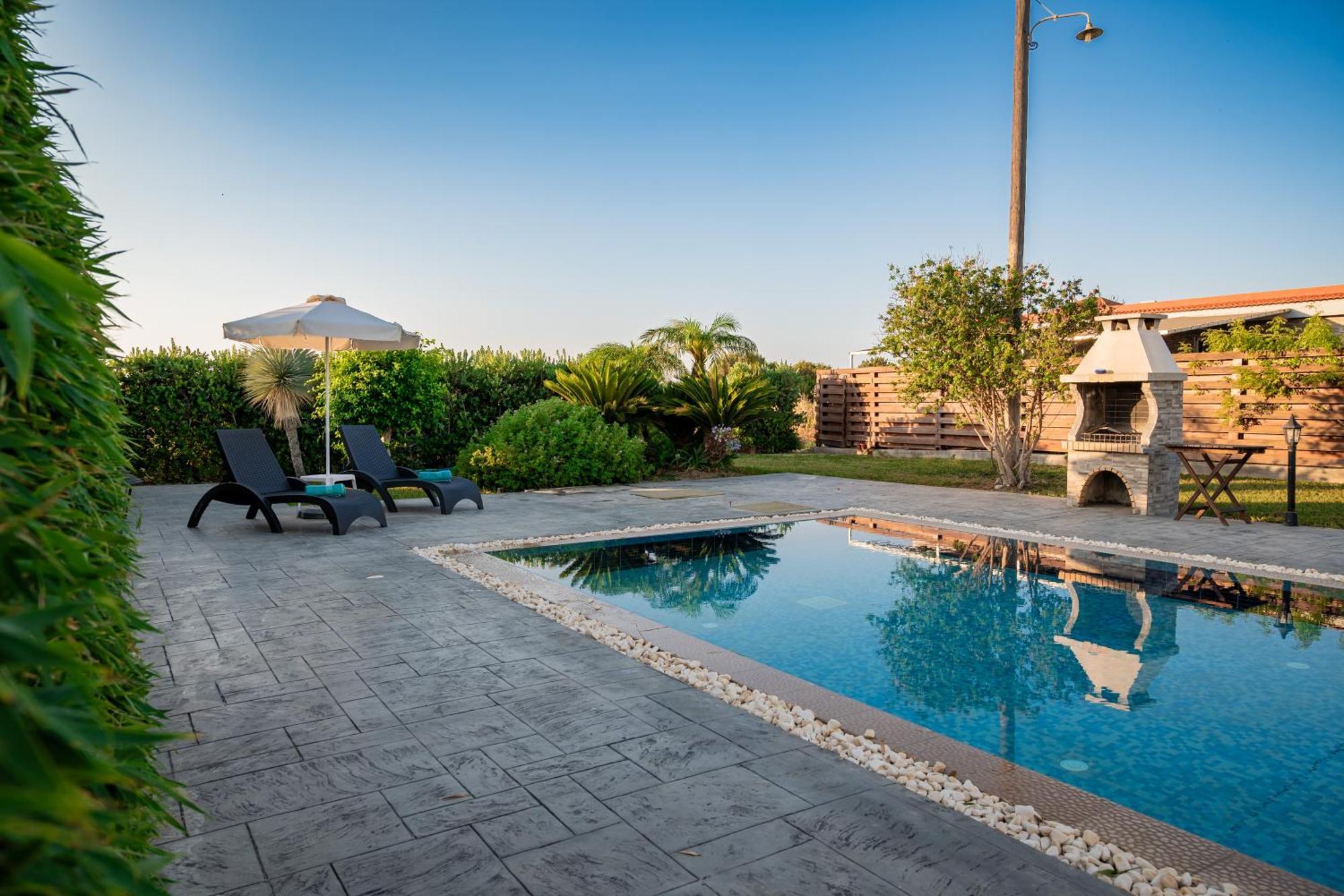 Petra Villas Gennadi Bagian luar foto