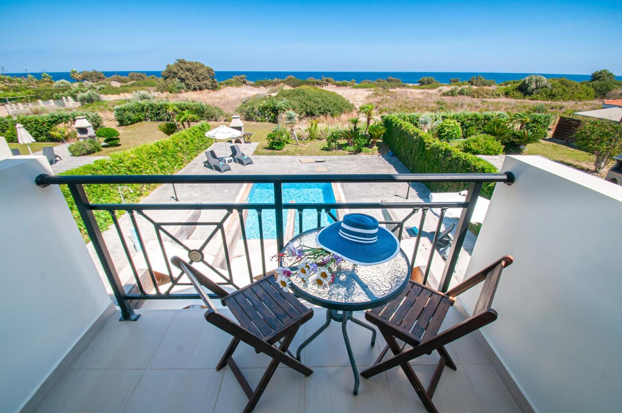 Petra Villas Gennadi Bagian luar foto