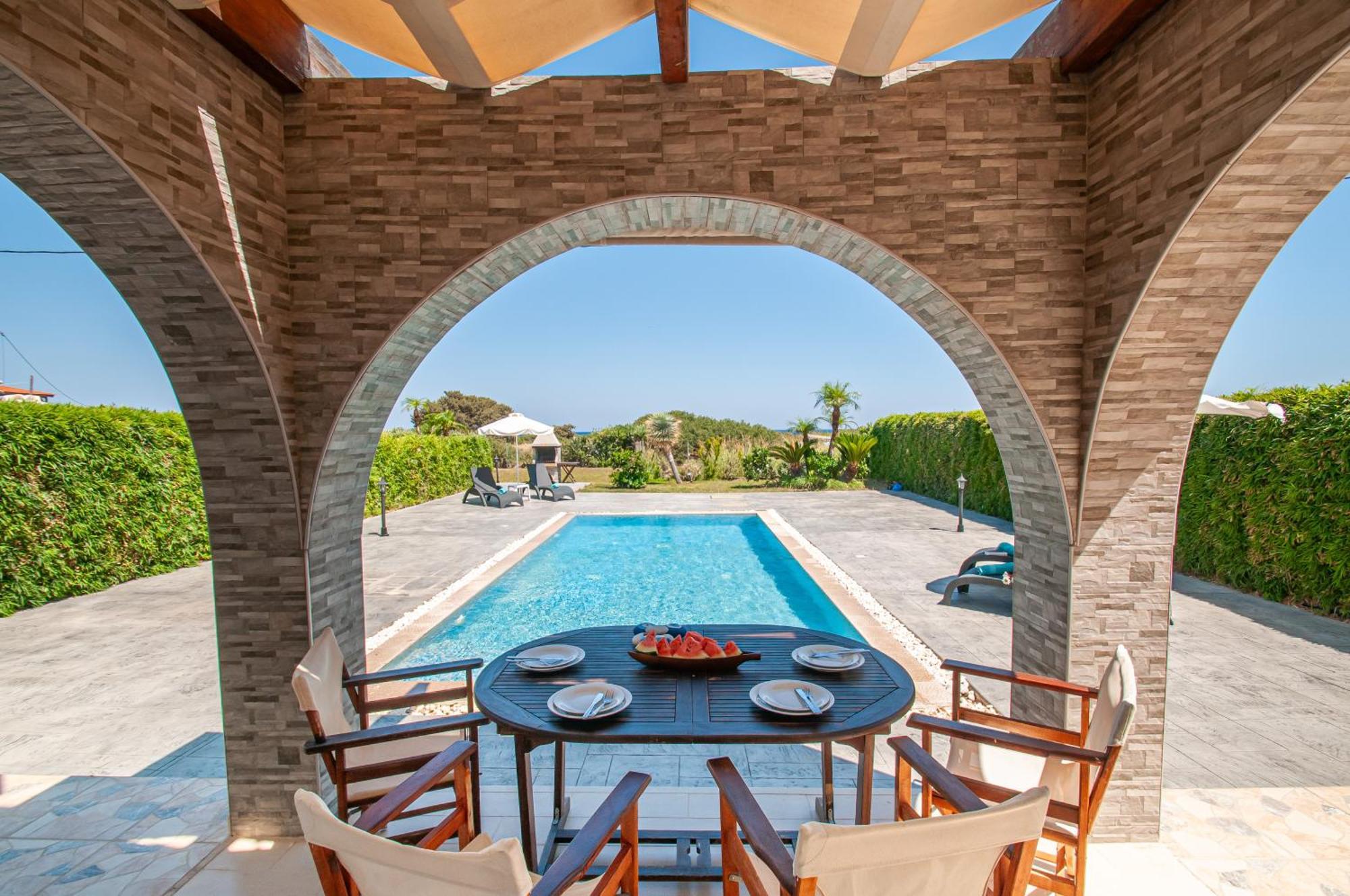 Petra Villas Gennadi Bagian luar foto