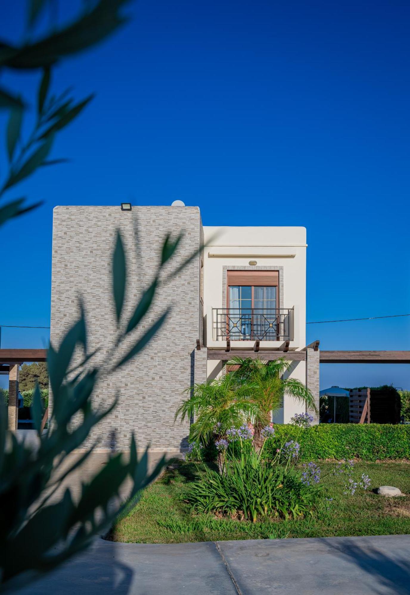 Petra Villas Gennadi Bagian luar foto