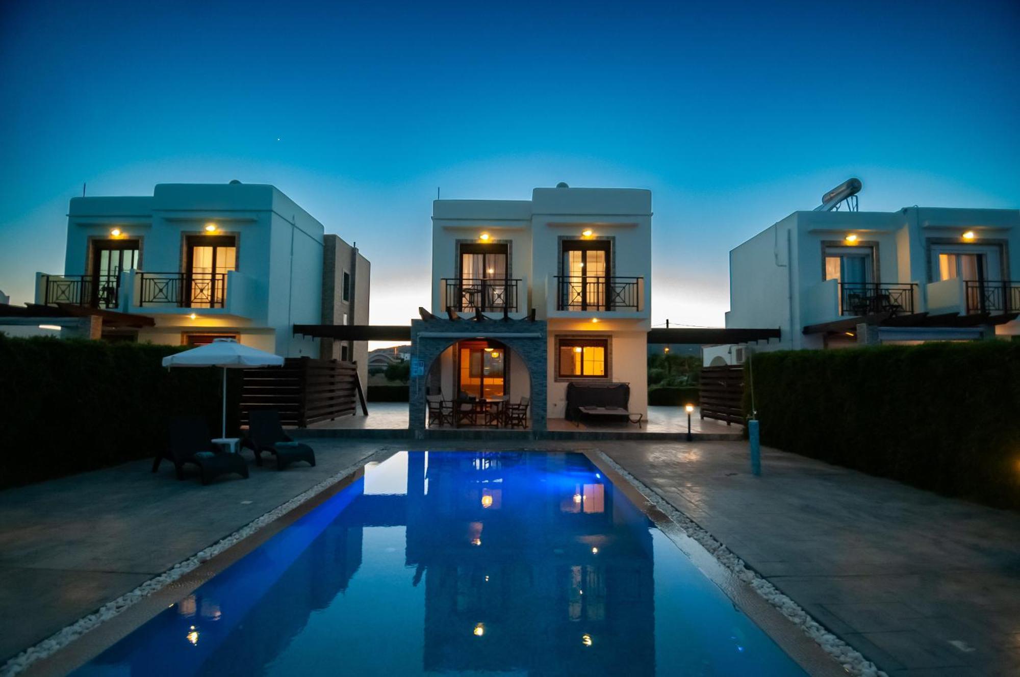 Petra Villas Gennadi Bagian luar foto