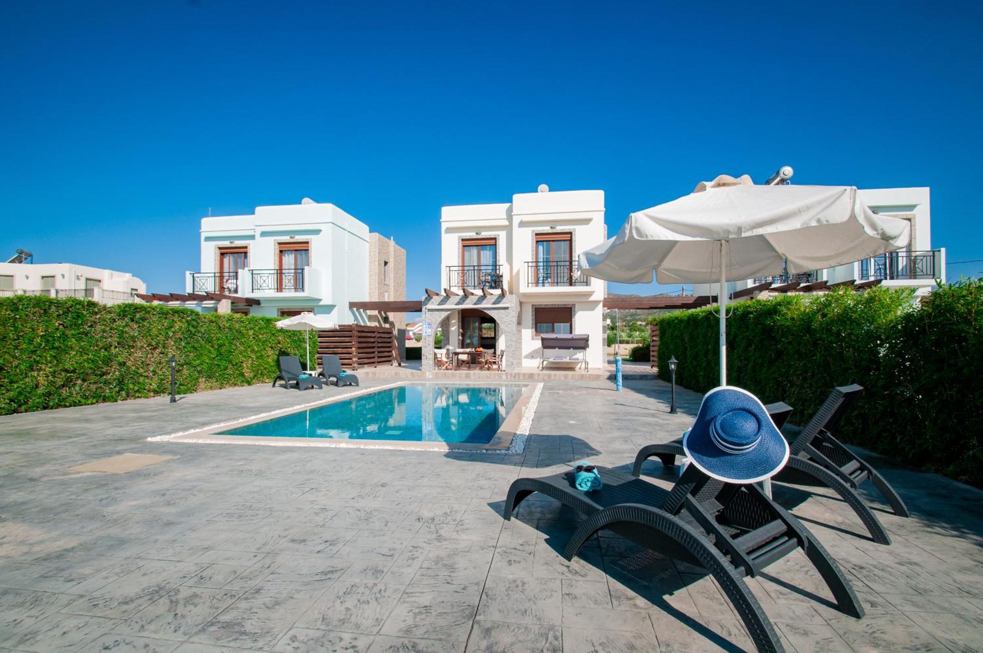 Petra Villas Gennadi Bagian luar foto