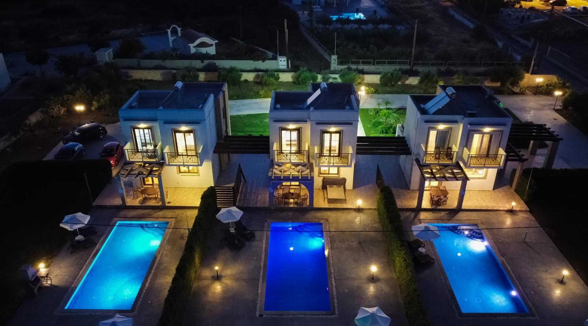 Petra Villas Gennadi Bagian luar foto
